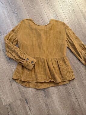 Madewell lightspun button-back Peplum Blouse gold